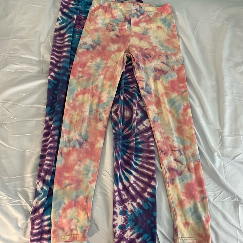 Two pair leggings